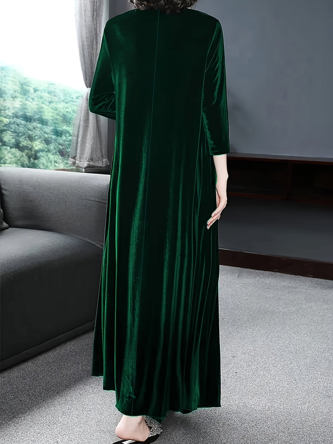Nessa - Luxe Velvet Flow Maxi Dress